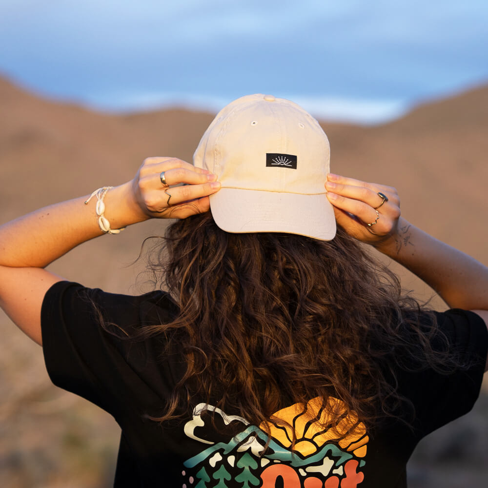 <b>Spod Lady - Czapka z Daszkiem</b> <br> Sand